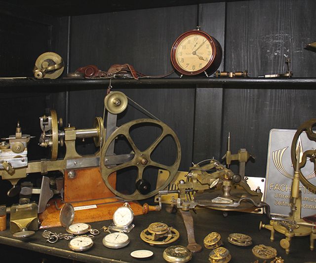 Alte Schätze Unruhen und Uhrmacher-Werkzeug